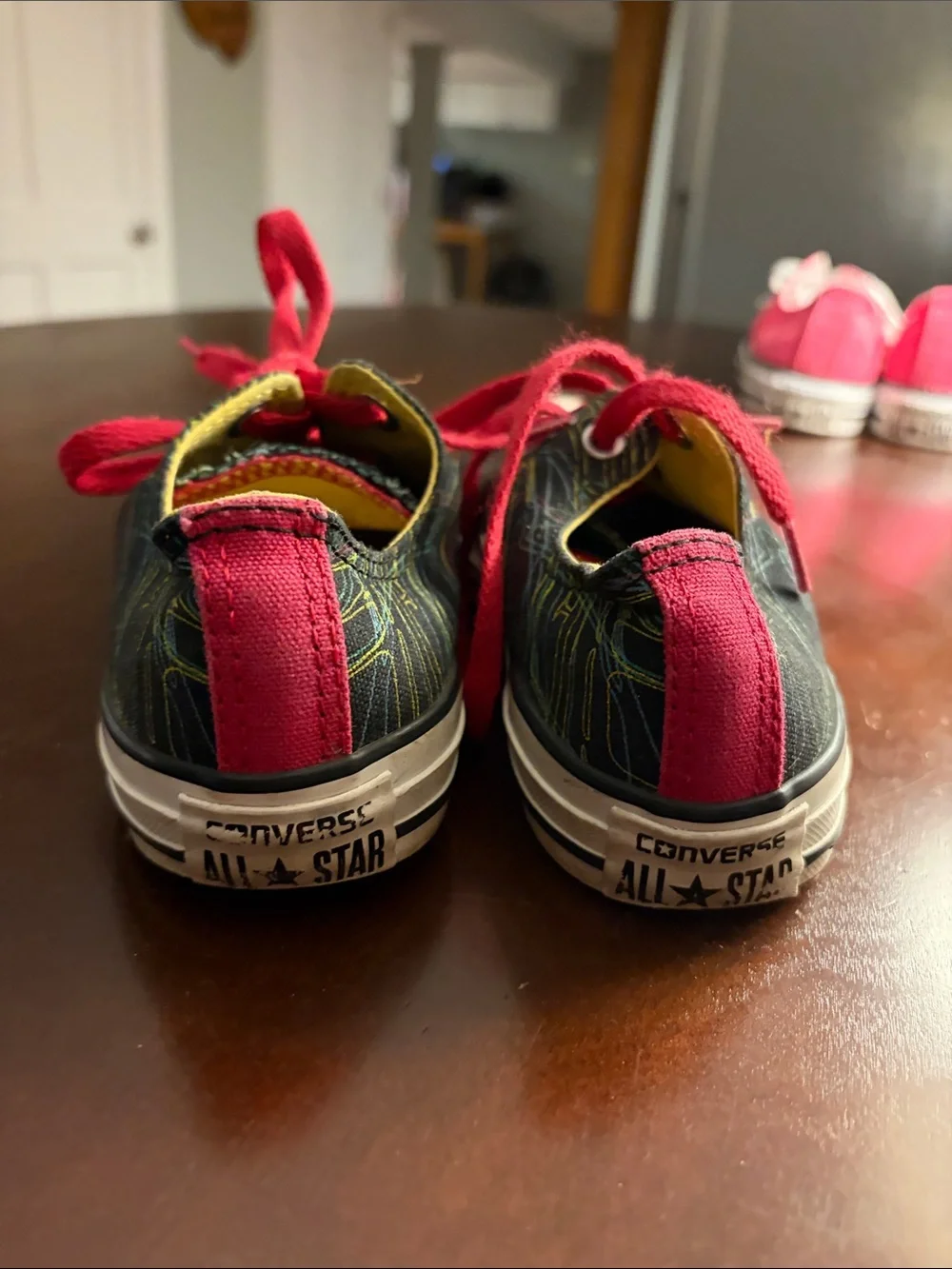 Converse classic low